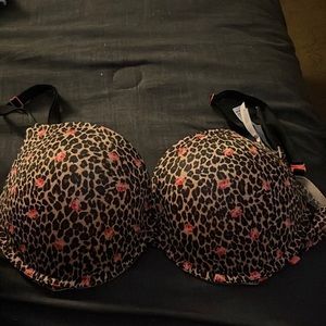 Like new vs bra